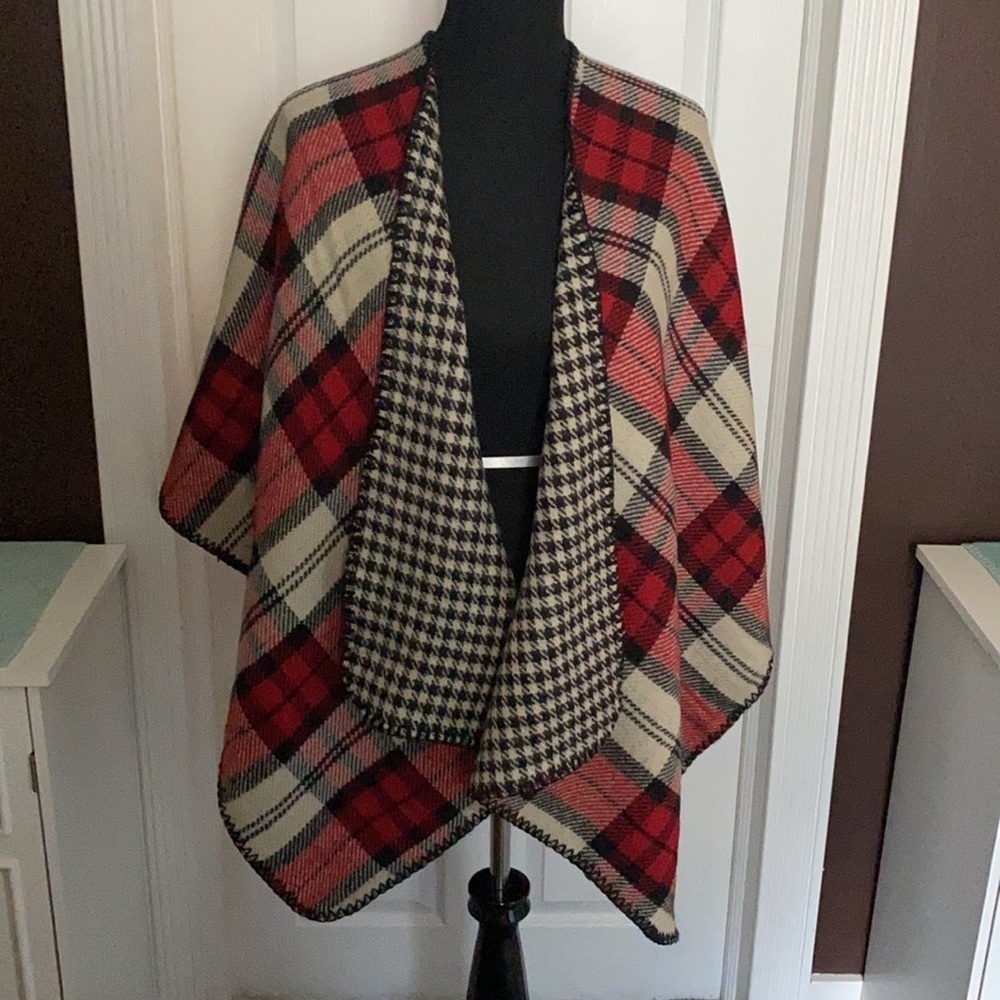 Apt 9 Wrap Jacket Reversible Ruana Houndstooth Plaid NWT - Picture 4 of 6